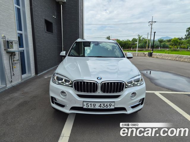 BMW X5 xDrive 30d — пробег 79 000 км — фото 3 из 5