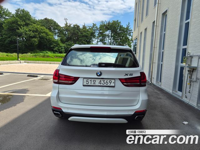 BMW X5 xDrive 30d — пробег 79 000 км — фото 4 из 5