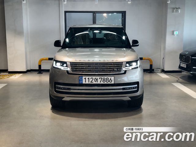 Land Rover Range Rover P530 Autobiography Long Wheel Base — пробег 20 км — фото 1 из 5