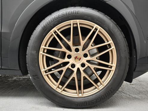 Porsche Cayenne 3.0 — пробег 20 844 км — фото 5 из 5
