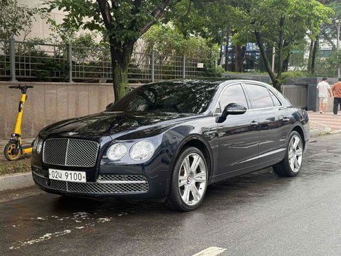 Bentley Flying Spur 4.0 — пробег 37 142 км — фото 2 из 5