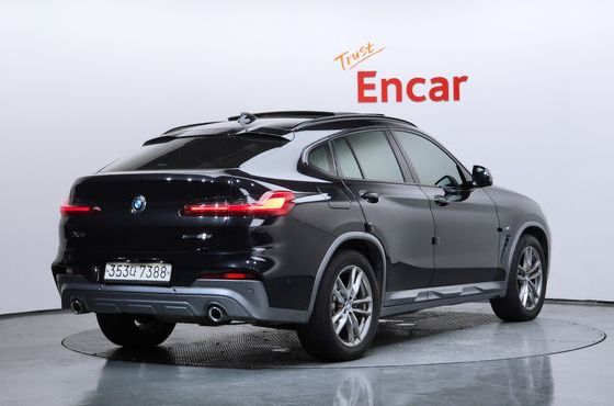BMW X4 xDrive20d M Sport X — пробег 133 237 км — фото 2 из 5