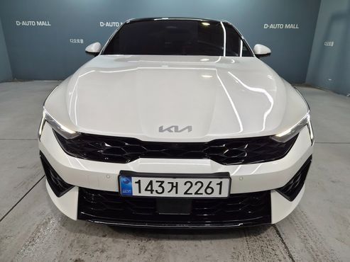 Kia K5 1.6 Turbo Signature — пробег 975 км — фото 1 из 5