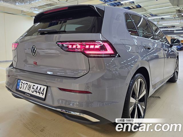 Volkswagen Golf 2.0 TDI Prestige — пробег 12 179 км — фото 4 из 5