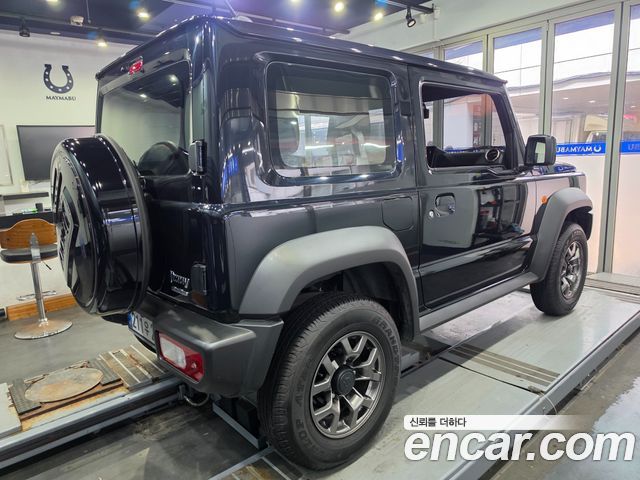 Suzuki Jimny 1.5 — пробег 4 692 км — фото 2 из 5