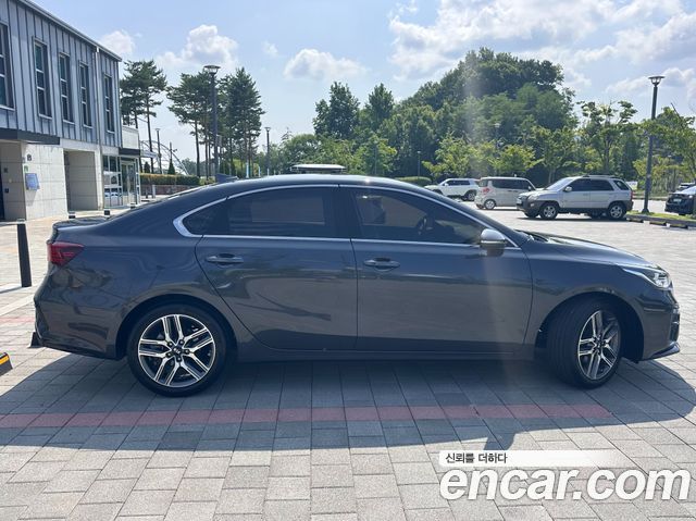 Kia K3 из Кореи Encar
