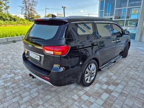 Kia Carnival 9-seater Noblesse — пробег 96 563 км — фото 4 из 5