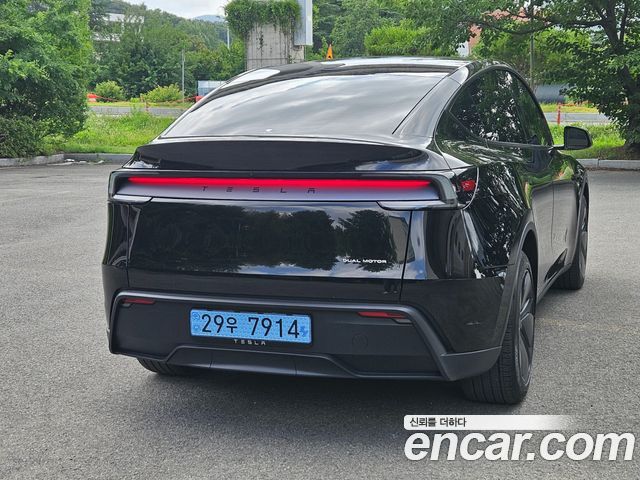 Tesla Model Y Long Range Launch Edition AWD — пробег 5 430 км — фото 5 из 5