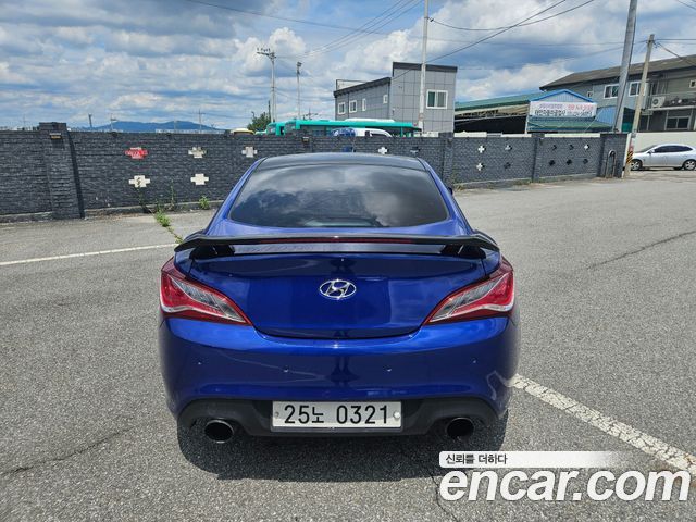 Hyundai Genesis из Кореи Encar