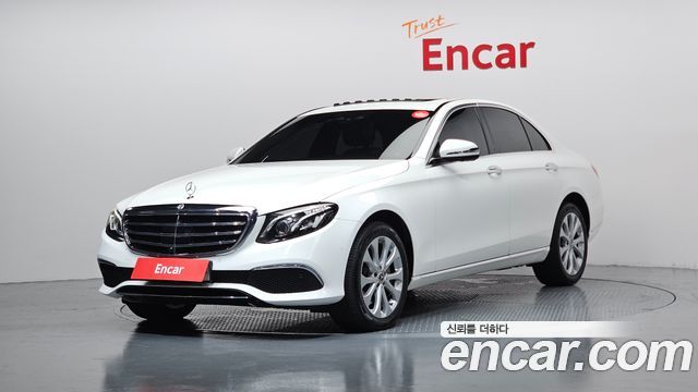 Mercedes-Benz E-Class из Кореи Encar