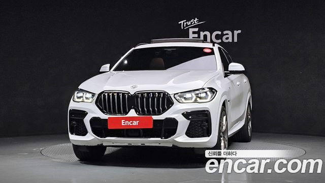 BMW X6 M50i — пробег 25 097 км — фото 3 из 5