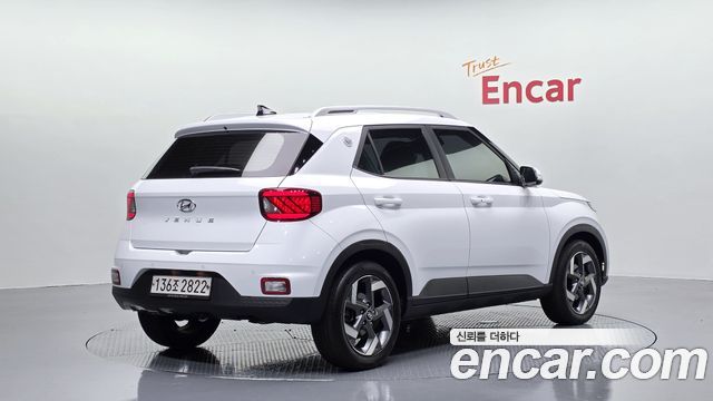 Hyundai Venue из Кореи Encar