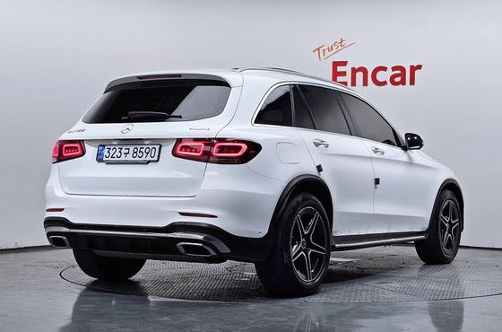 Mercedes-Benz GLC-Class GLC300 4MATIC — пробег 83 791 км — фото 2 из 5