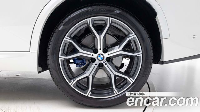 BMW X5 xDrive 40i M Sport — пробег 4 139 км — фото 5 из 5