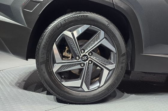 Hyundai Tucson Gasoline 1.6 Turbo 2WD Inspiration — пробег 70 799 км — фото 5 из 5