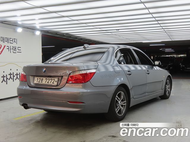 BMW 5-Series 520i Sedan — пробег 84 450 км — фото 4 из 5