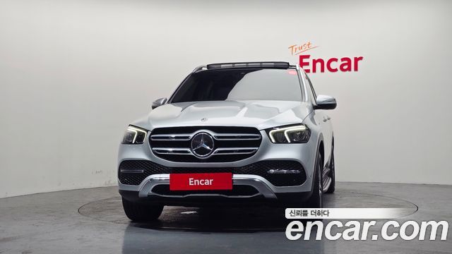 Mercedes-Benz GLE-Class GLE300d 4MATIC — пробег 64 417 км — фото 3 из 5