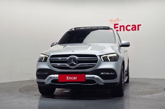 Mercedes-Benz GLE-Class GLE300d 4MATIC — пробег 64 417 км — фото 3 из 5
