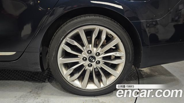 Kia K7 из Кореи Encar