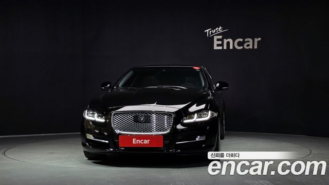Jaguar XJ 3.0D Premium Luxury LWB X351 — пробег 120 137 км — фото 3 из 5