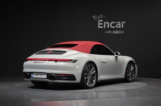 Porsche 911 Carrera 4S Cabriolet — пробег 14 646 км — фото 2 из 5