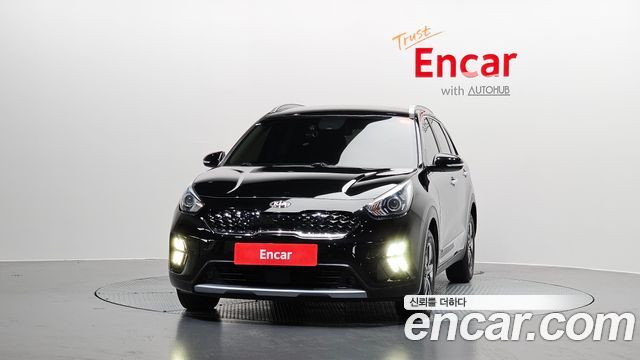 Kia Niro 1.6 HEV Prestige — пробег 116 788 км — фото 3 из 5