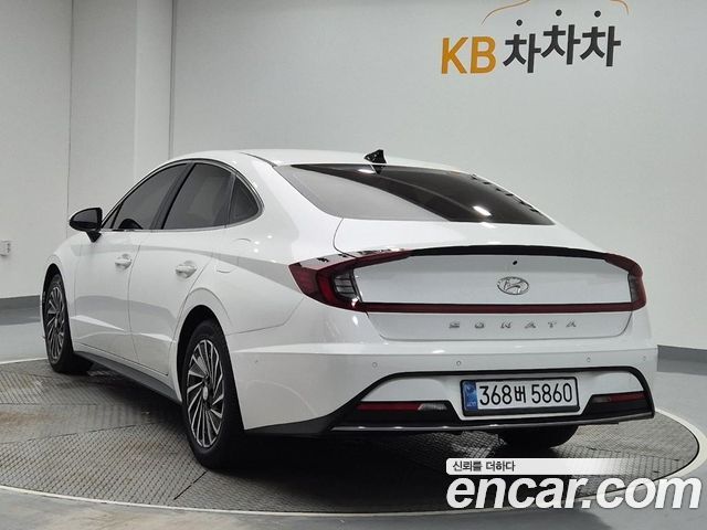 Hyundai Sonata Premium Plus — пробег 79 754 км — фото 2 из 5