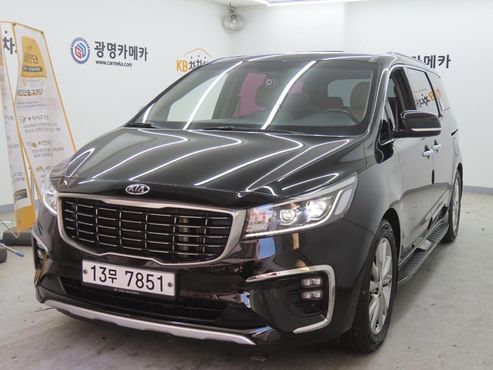 Kia Carnival 9-Seater Noblesse — пробег 57 000 км — фото 2 из 5