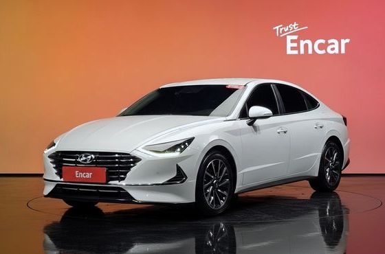 Hyundai Sonata 2.0 Premium Family — пробег 26 696 км — фото 1 из 5