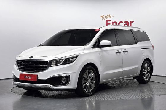 Kia Carnival 7-seater Limousine VIP — пробег 206 233 км — фото 1 из 5