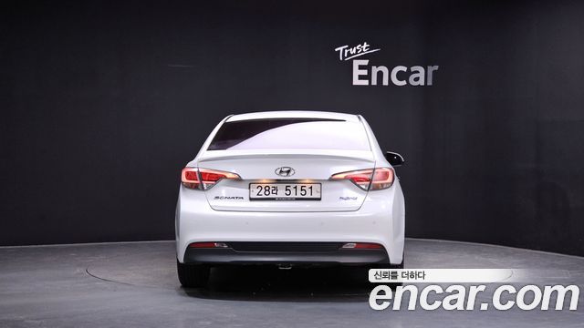 Hyundai Sonata 2.0 HEV Premium — пробег 168 361 км — фото 4 из 5