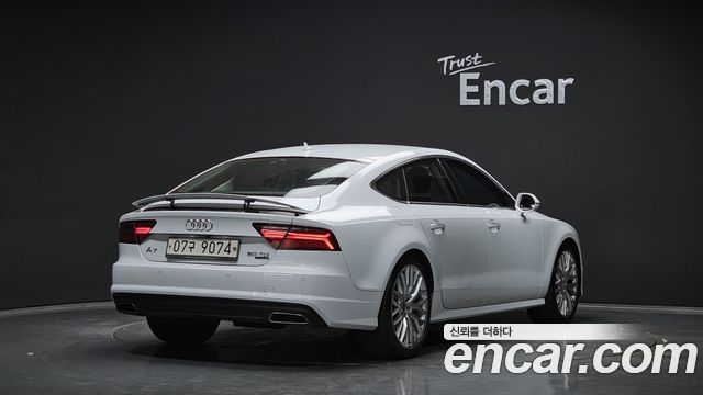 Audi A7 50 TDI Quattro Premium 4G — пробег 199 735 км — фото 2 из 5