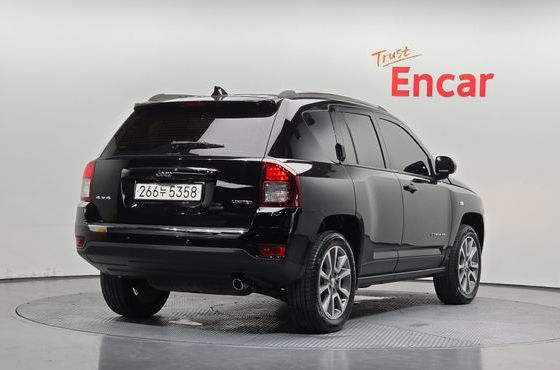 Jeep Compass 2.4 Limited 1st — пробег 170 990 км — фото 2 из 5