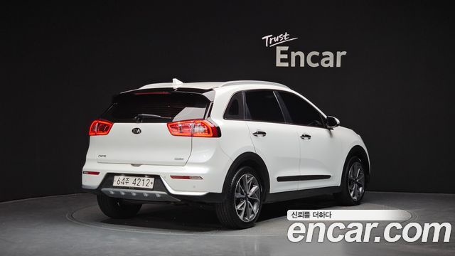 Kia Niro из Кореи Encar
