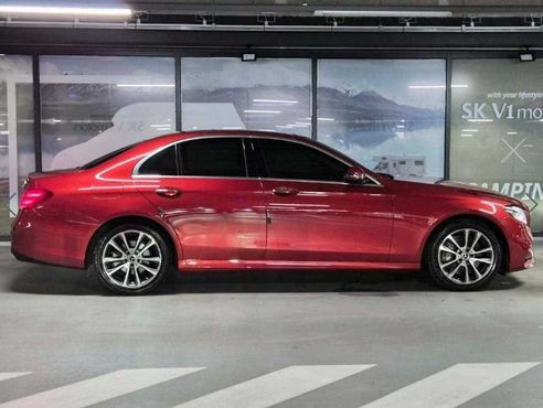 Mercedes-Benz E-Class E300 4MATIC AMG Line — пробег 178 604 км — фото 3 из 5