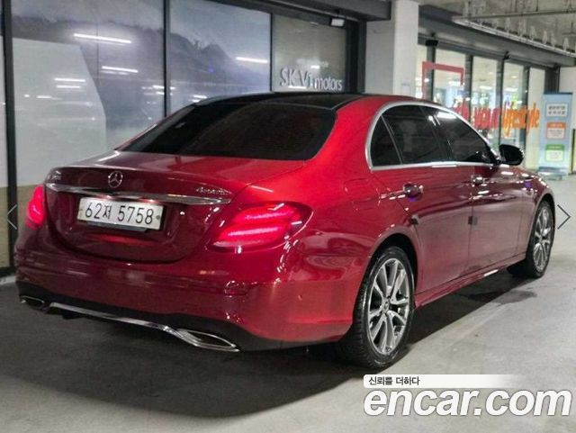 Mercedes-Benz E-Class E300 4MATIC AMG Line — пробег 178 604 км — фото 4 из 5