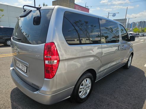 Hyundai Starex Van 3-Seater Smart — пробег 77 136 км — фото 2 из 5