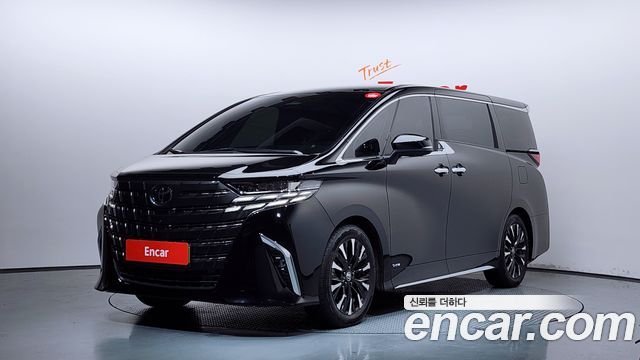 Toyota Alphard 2.5 HEV Executive AWD — пробег 29 949 км — фото 1 из 5