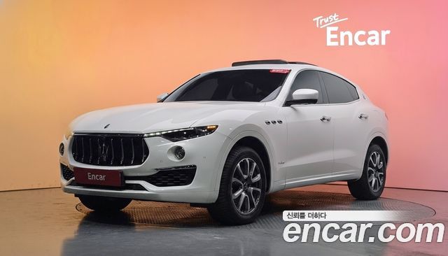 Maserati Levante 3.0 Diesel AWD GranLusso — пробег 61 783 км — фото 1 из 5