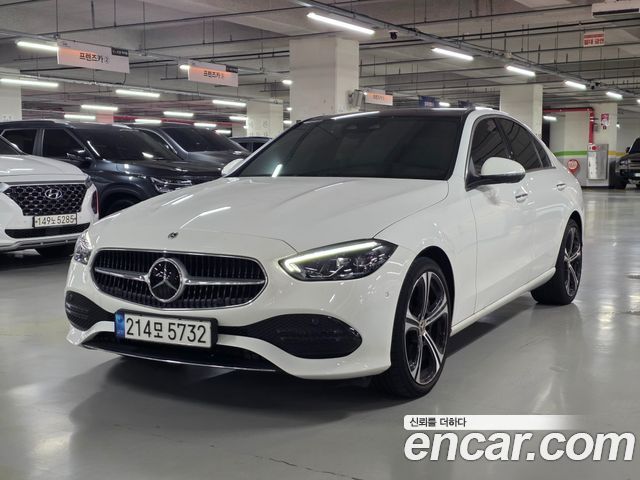 Mercedes-Benz C-Class C300 4MATIC Avantgarde — пробег 27 000 км — фото 1 из 5