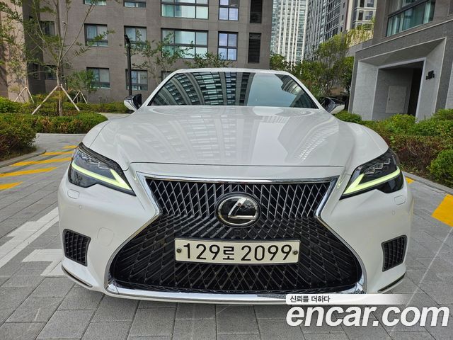 Lexus LS из Кореи Encar