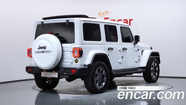 Jeep Wrangler 2.0 Overland Power Top 4Door — пробег 91 860 км — фото 2 из 5