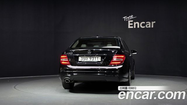 Mercedes-Benz C-Class из Кореи Encar
