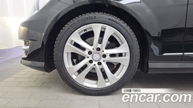 Mercedes-Benz C-Class из Кореи Encar