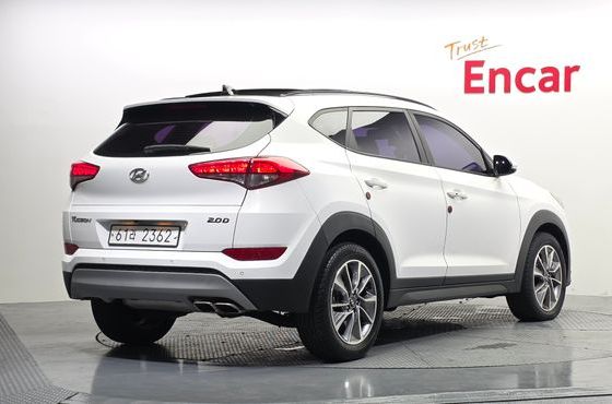 Hyundai Tucson Diesel 2.0 2WD Premium — пробег 116 086 км — фото 2 из 5