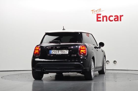 Mini Cooper Classic Third Generation — пробег 20 850 км — фото 4 из 5