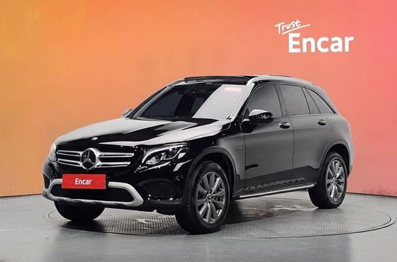 Mercedes-Benz GLC-Class GLC350e 4MATIC Premium — пробег 49 803 км — фото 1 из 5