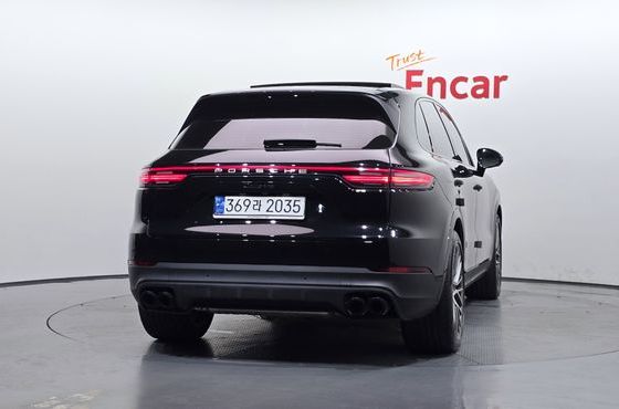 Porsche Cayenne 3.0 PLATINUM EDITION — пробег 34 430 км — фото 4 из 5