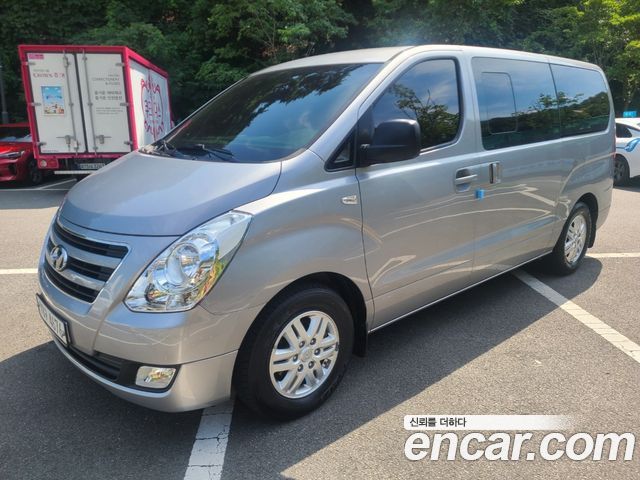 Hyundai Starex 11-Seater Wagon Smart — пробег 124 984 км — фото 1 из 5