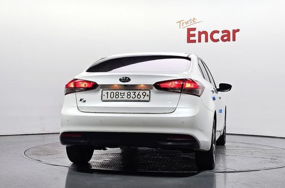 Kia K3 Trendy — пробег 61 696 км — фото 4 из 5